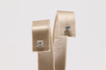 Diamond Stud Earring 10Kt.