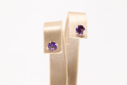 Amethyst Stud Earring 14Kt.