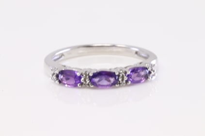 Amethyst & Diamond Ring 10Kt.