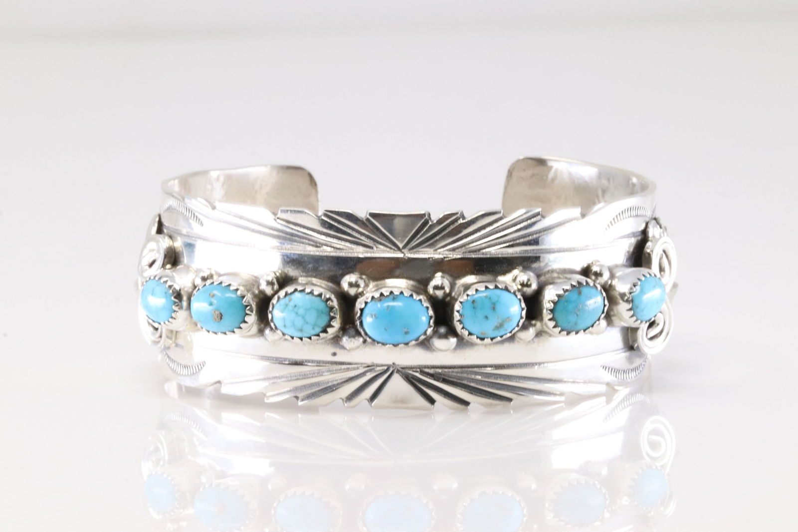 Native America Navajo Sterling Silver Kingman Turquoise Bracelet Cuff By M.Thomas Jr. (1 of 4)