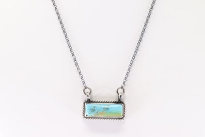 Native America Navajo Sterling Silver Kingman Turquoise Necklace By Johnny Dixon.