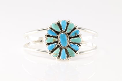 Native America Navajo Sterling Silver Kingman Turquoise Bracelet Cuff By Alicia Wilson.