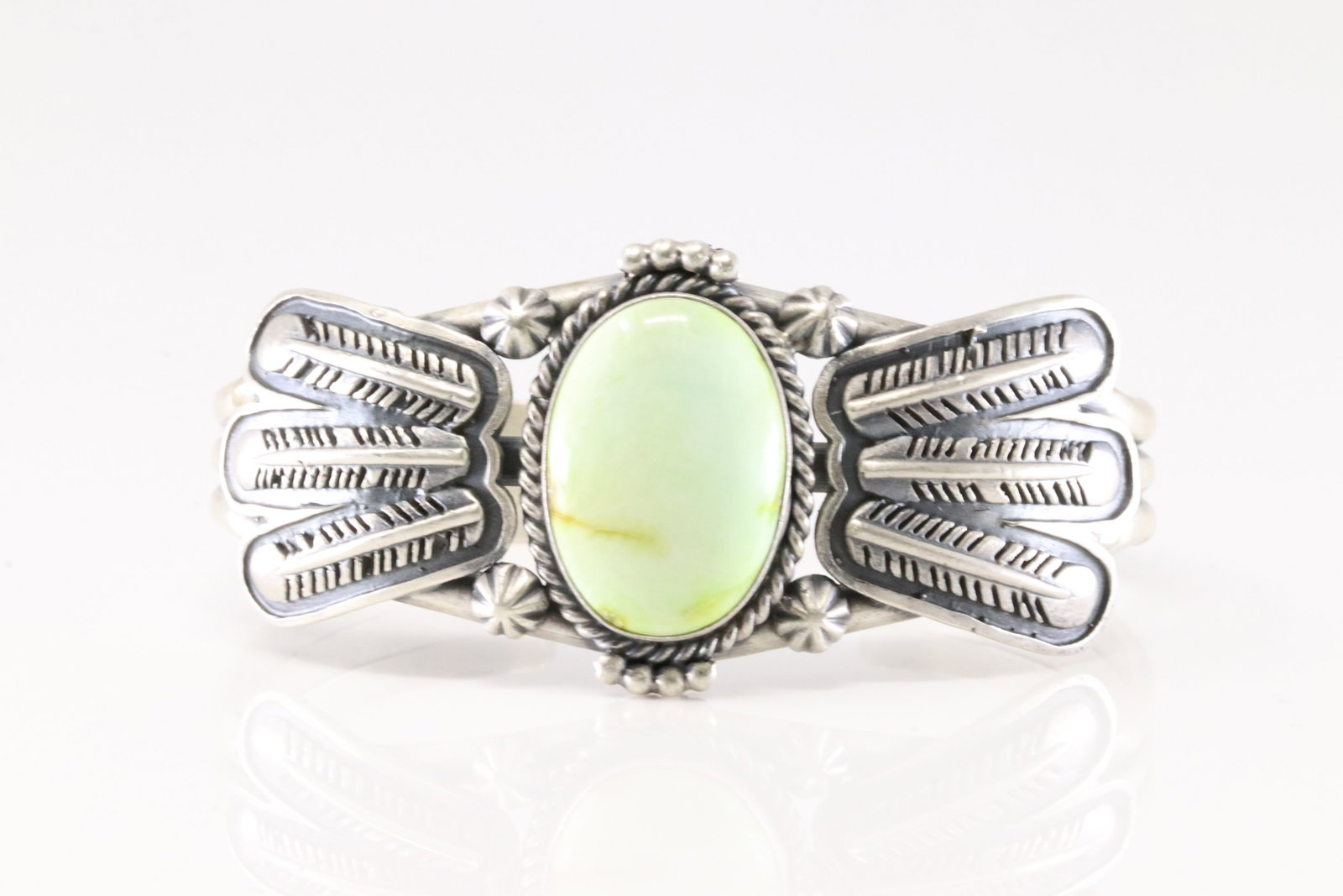 Native America Navajo Sterling Silver Palomino Bracelet Cuff By Daniel Benally.: This is a Native America Navajo Sterling Silver Palomino Bracelet Cuff By Daniel Benally.