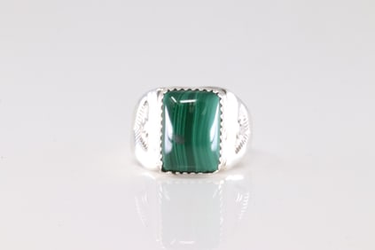 Native America Navajo Sterling Silver Malachite Stone Ring By Raquel Bekis.