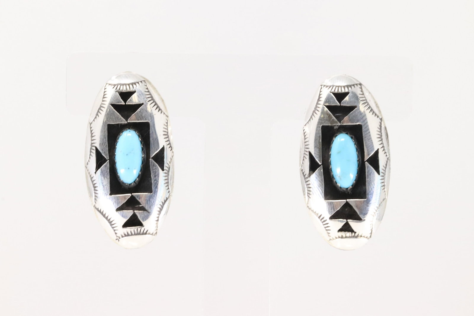 Native America Navajo Sterling Silver Turquoise Post Earring's By Felix Perry.: This is a Native America Navajo Sterling Silver Turquoise Post Earring's By Felix Perry.