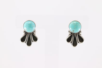 Native America Navajo Sterling Silver Kingman Turquoise Post Earring's By Gerildine James.
