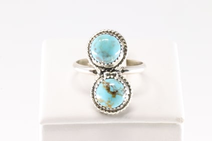 Native America Navajo Sterling Silver Turquoise Ring 2 Stone.