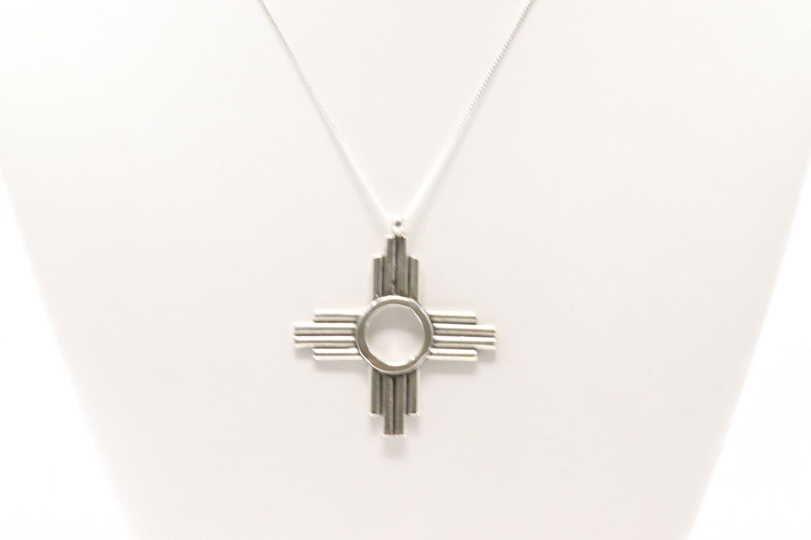 Native America Navajo Sterling Silver Cross Pendent / Necklace By Sonyei Coho. (1 of 4)