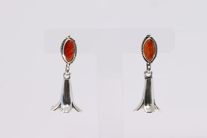 Native America Navajo Sterling Silver Spiny Oyster Post Dangling Earring's By Sheena Jack.