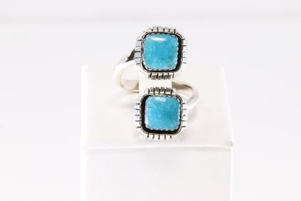 Native America Navajo Sterling Silver Turquoise Ring By Aaron Begay.