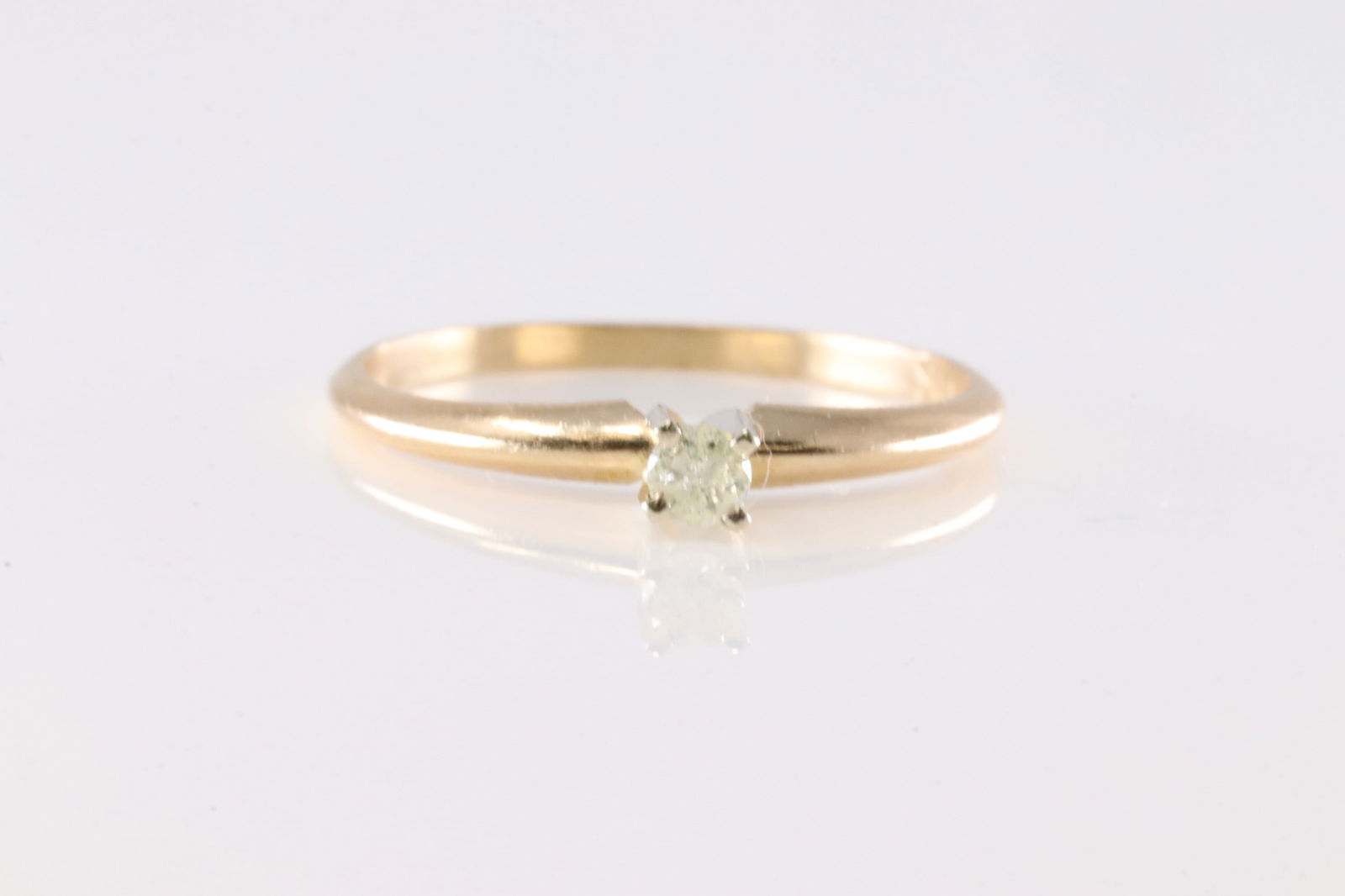 Diamond Ring 14Kt. (1 of 4)
