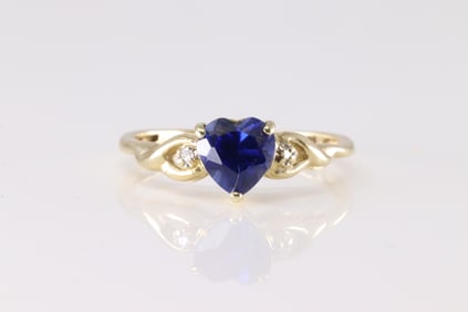 Sapphire & Diamond Ring 10Kt.