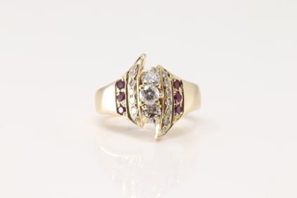 Elegant Ruby & Diamond Ring 14Kt.