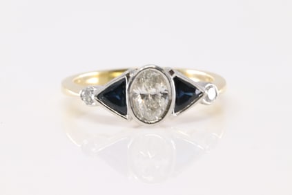 Sapphire & Diamond Ring 18Kt.