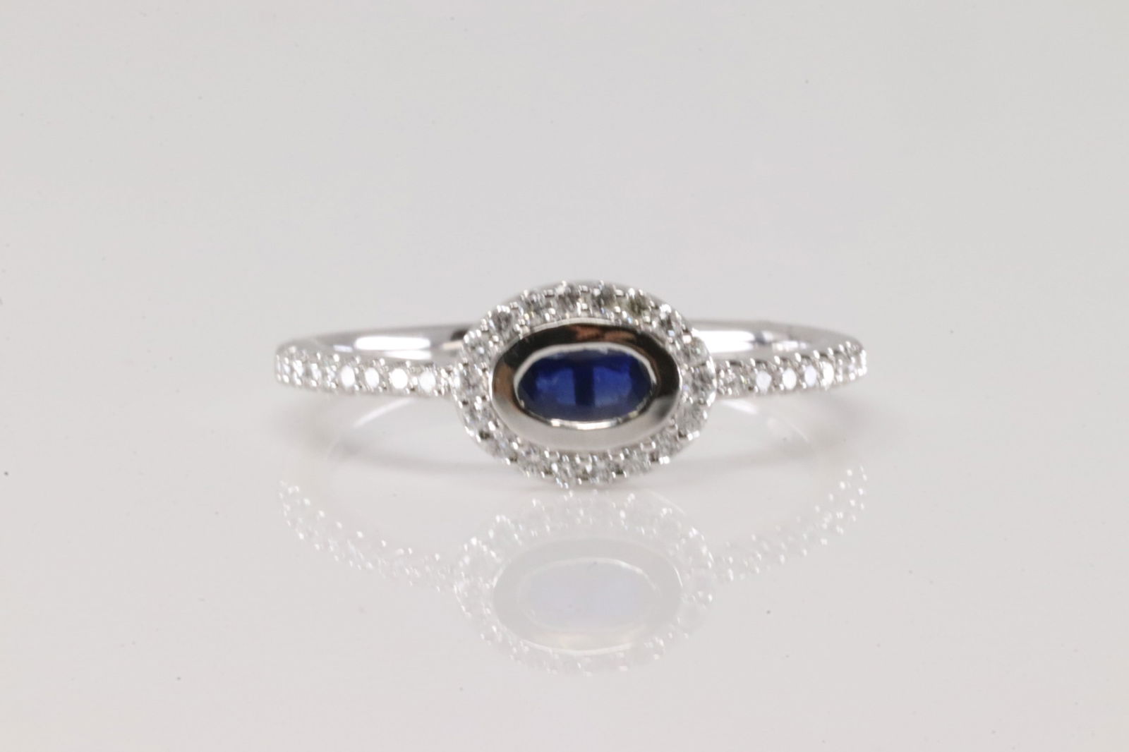 Sapphire & Diamond Ring 14Kt. (1 of 3)