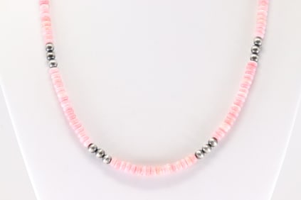 Native America Navajo Sterling Silver Pearl Beaded / Pink Conch Shell Necklace.