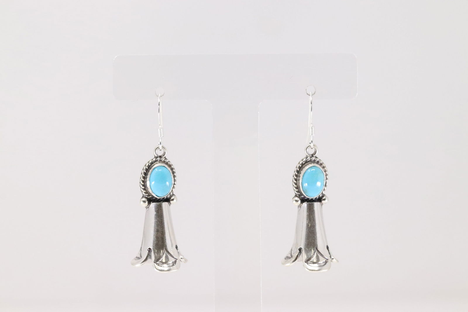 Native America Navajo Sterling Silver Blossom Turquoise Dangling Earring's By Sharon McCarthy.: This is a Native America Navajo Sterling Silver Blossom Turquoise Dangling Earring's By Sharon McCarthy.