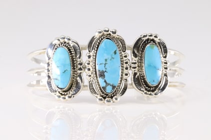Native America Navajo Sterling Silver Turquoise Barcelet 3 Stone Cuff By Irvin Tsosie.