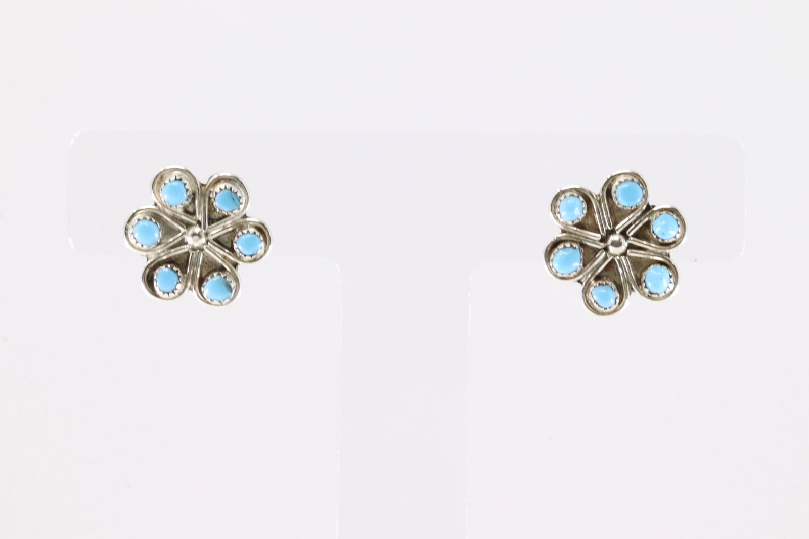 Native America Zuni Sterling Silver Turquoise Post Earring's By Herbert Lastiyano.: This is a Native America Zuni Sterling Silver Turquoise Post Earring's By Herbert Lastiyano.