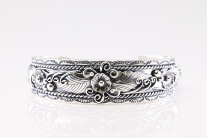 Native America Navajo Sterling Silver Bracelet Floral Cuff By Freddie James.