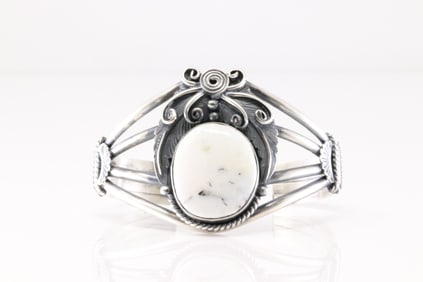 Native America Navajo Sterling Silver White Buffalo Bracelet Cuff By Jimmy Lee.