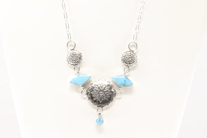 Native America Navajo Sterling Silver Turquoise Necklace By Gwendolyn Burnside.