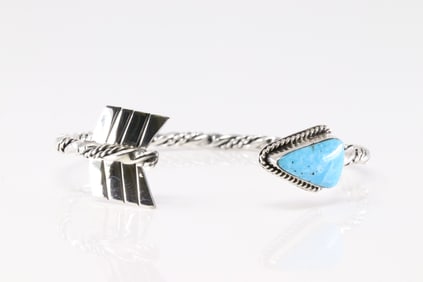 Native America Navajo Sterling Silver Turquoise Bracelet Arrow Cuff By Sheena Jack.