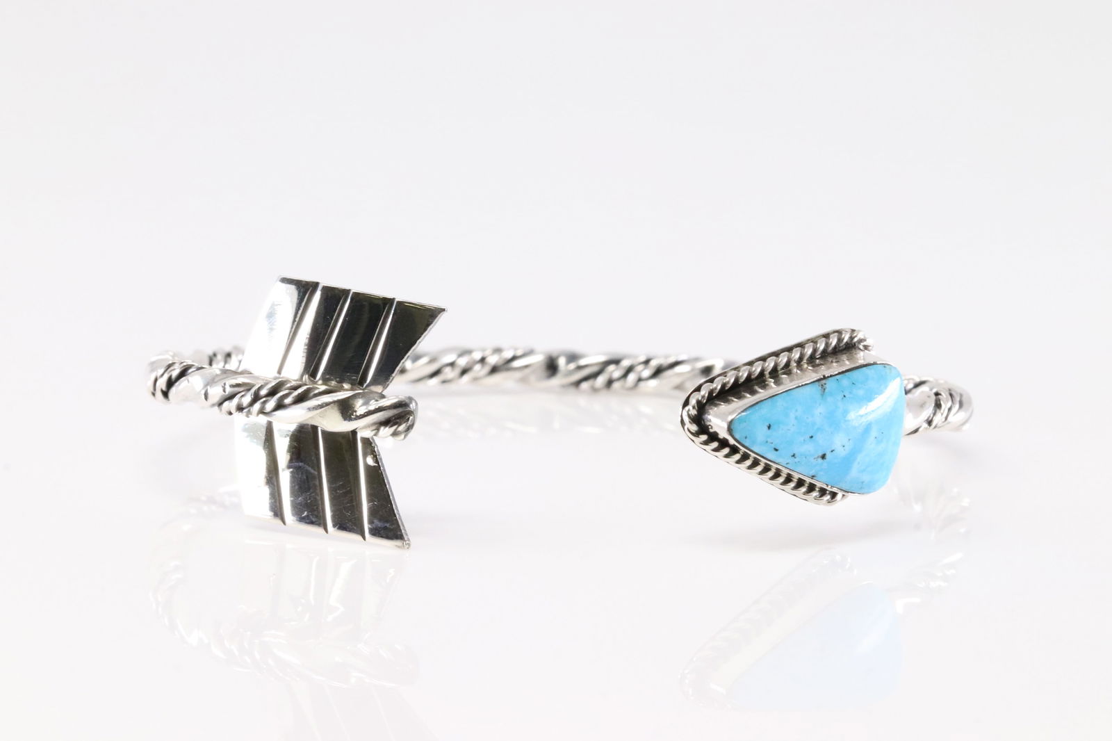 Native America Navajo Sterling Silver Turquoise Bracelet Arrow Cuff By Sheena Jack. (1 of 4)