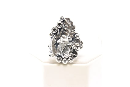 Native America Navajo Sterling Silver Eagle Feather & Flower Ring By Harry B. Yazzie.