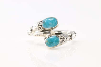 Native America Navajo Sterling Silver Turquoise Ring By Daniel Dakai.