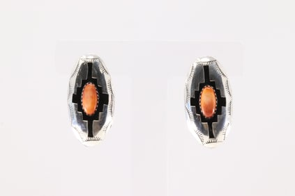 Native America Navajo Sterling Silver Spiny Oyster Post Earring's By Felix Perry.