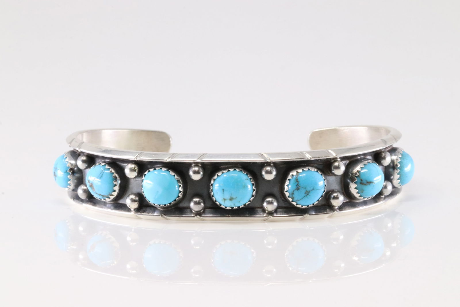 Native America Navajo Sterling Silver Kingman Turquoise Bracelet Cuff By Reed Charley. (1 of 4)