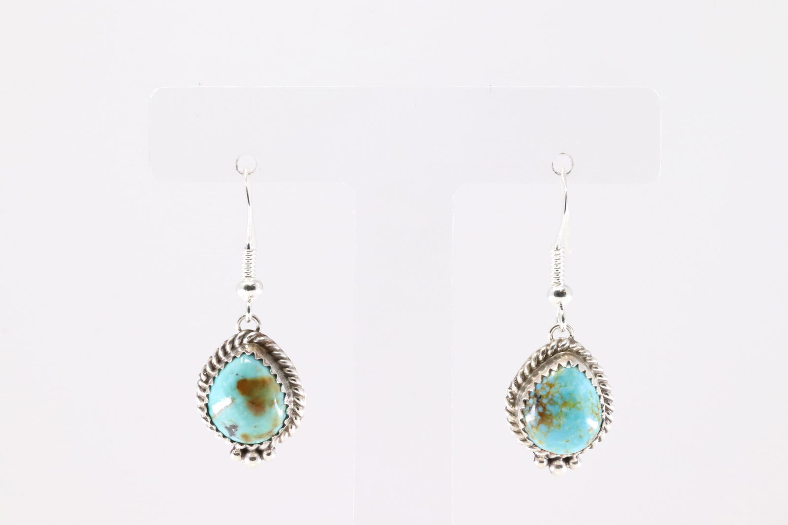 Native America Navajo Sterling Silver Kingman Turquoise Dangling Earring's By Trish Largo.: This is a Native America Navajo Sterling Silver Kingman Turquoise Dangling Earring's By Trish Largo. Stamp L.