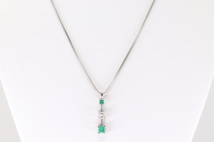 Emerald & Diamond Pendant / Necklace 14Kt.