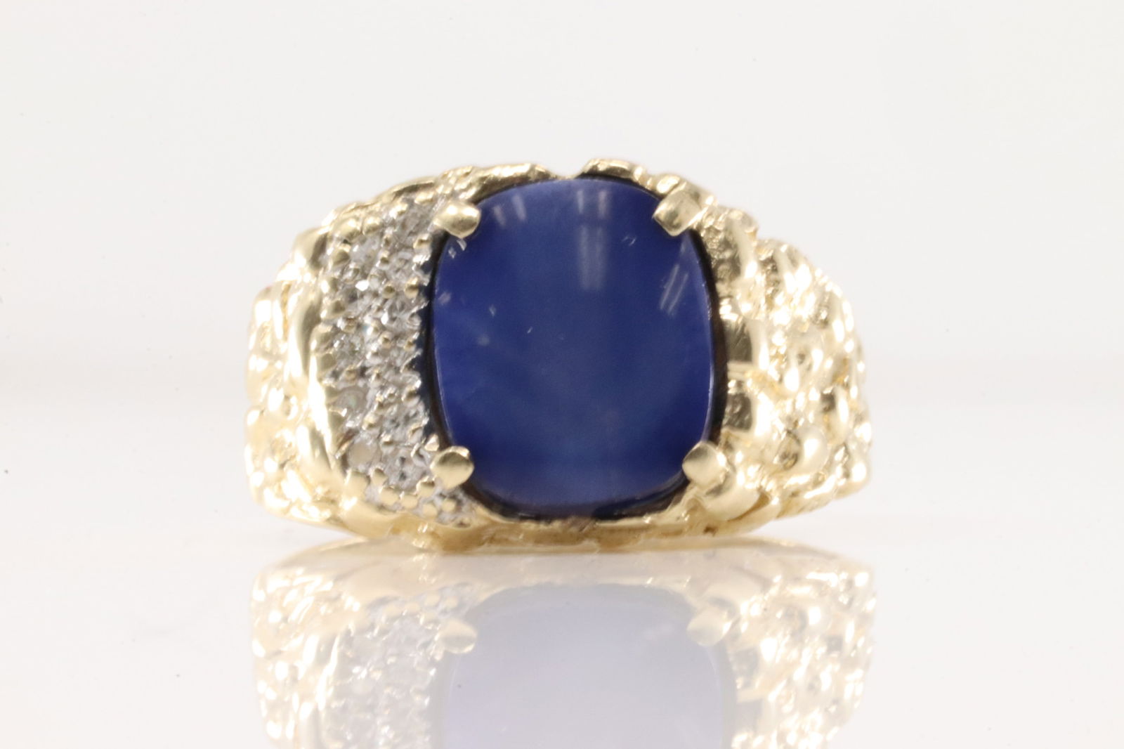 Blue lapis and Diamond Ring 10Kt. (1 of 4)