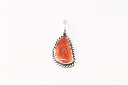Native America Navajo Sterling Silver Spiny Oyster Pendent By Donovan Skeet.
