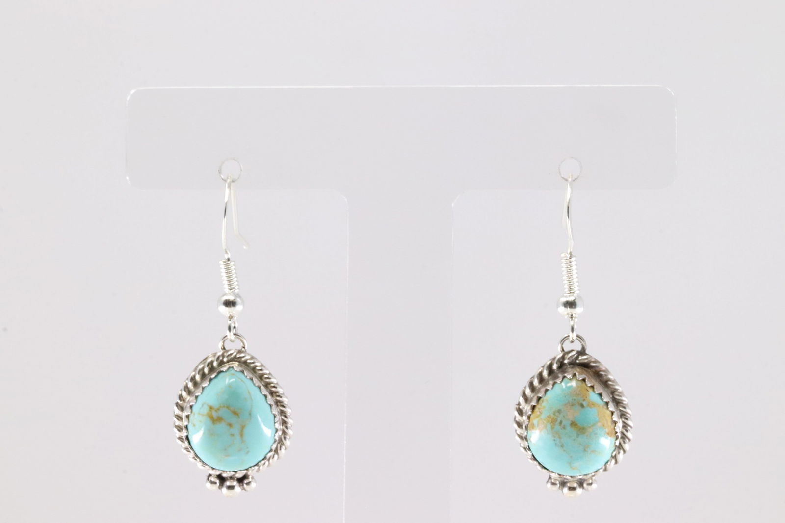 Native America Navajo Sterling Silver Kingman Turquoise Dangling Earring's By Trish Largo.: This is a Native America Navajo Sterling Silver Kingman Turquoise Dangling Earring's By Trish Largo. Stamp L.