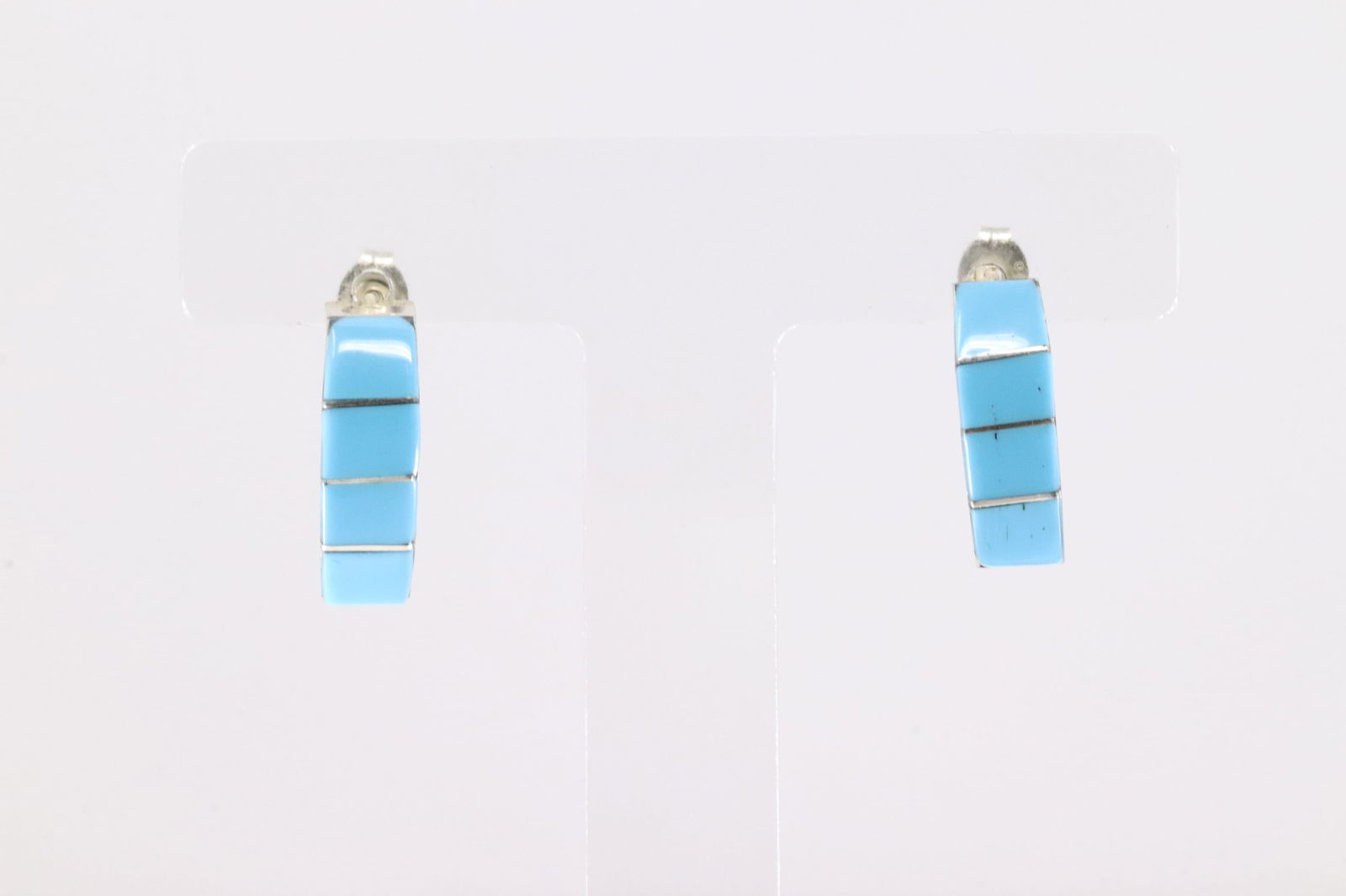 Native America Zuni Sterling Silver Turquoise Hoop Earring's By Gilbert Kanesta.: This is a Native America Zuni Sterling Silver Turquoise Hoop Earring's By Gilbert Kanesta. Stamp GK.