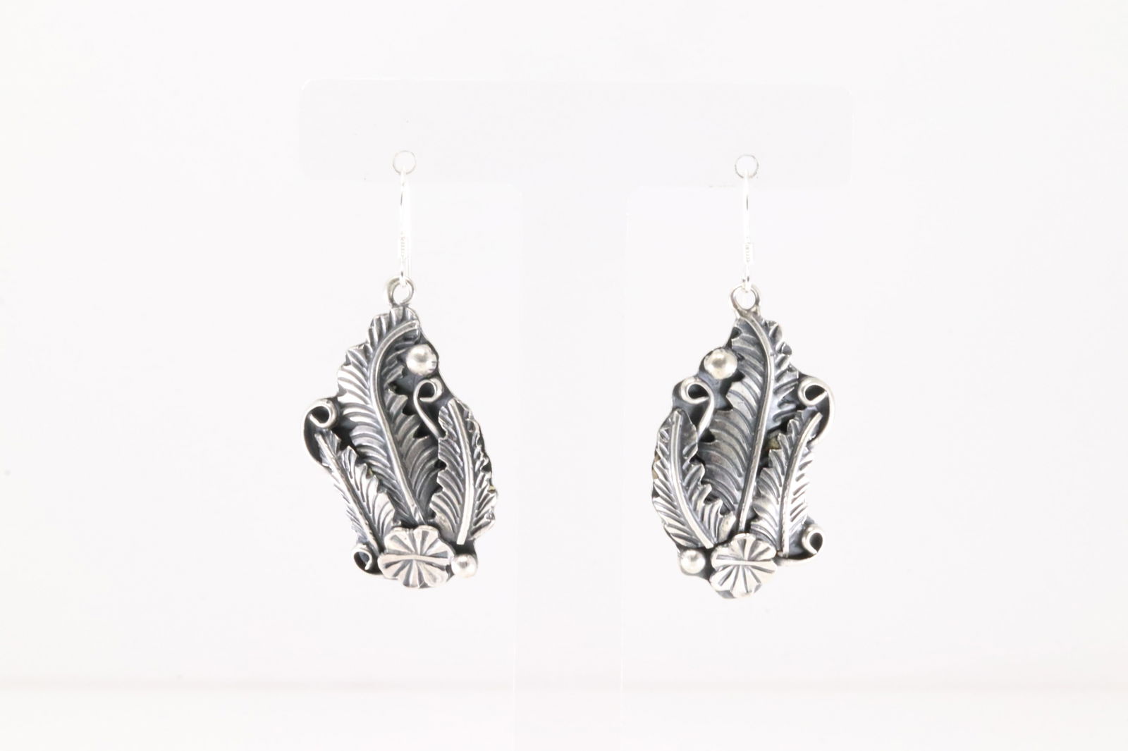 Native America Navajo Sterling Silver Leaf Dangling Earring's By Harry B. Yazzie. Stamp HBY. (1 of 4)