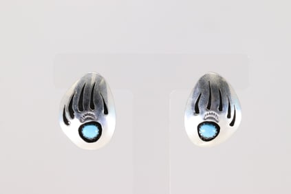 Native America Navajo Sterling Silver Bear Paw Turquoise Post Earring's By Ervin Begay.