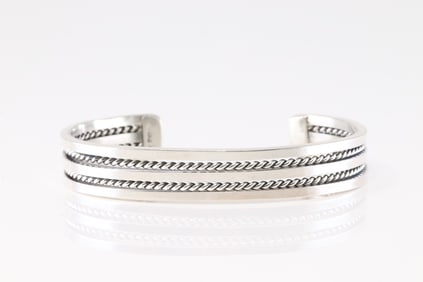 Native America Navajo Sterling Silver Solid Bracelet Cuff By Elaine Tahe.