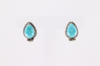 Native America Navajo Sterling Silver Turquoise Post Earring's By Trish largo.