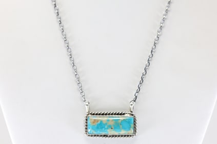 Native America Navajo Sterling Silver Kingman Turquoise Necklace By Donovan Skeets.
