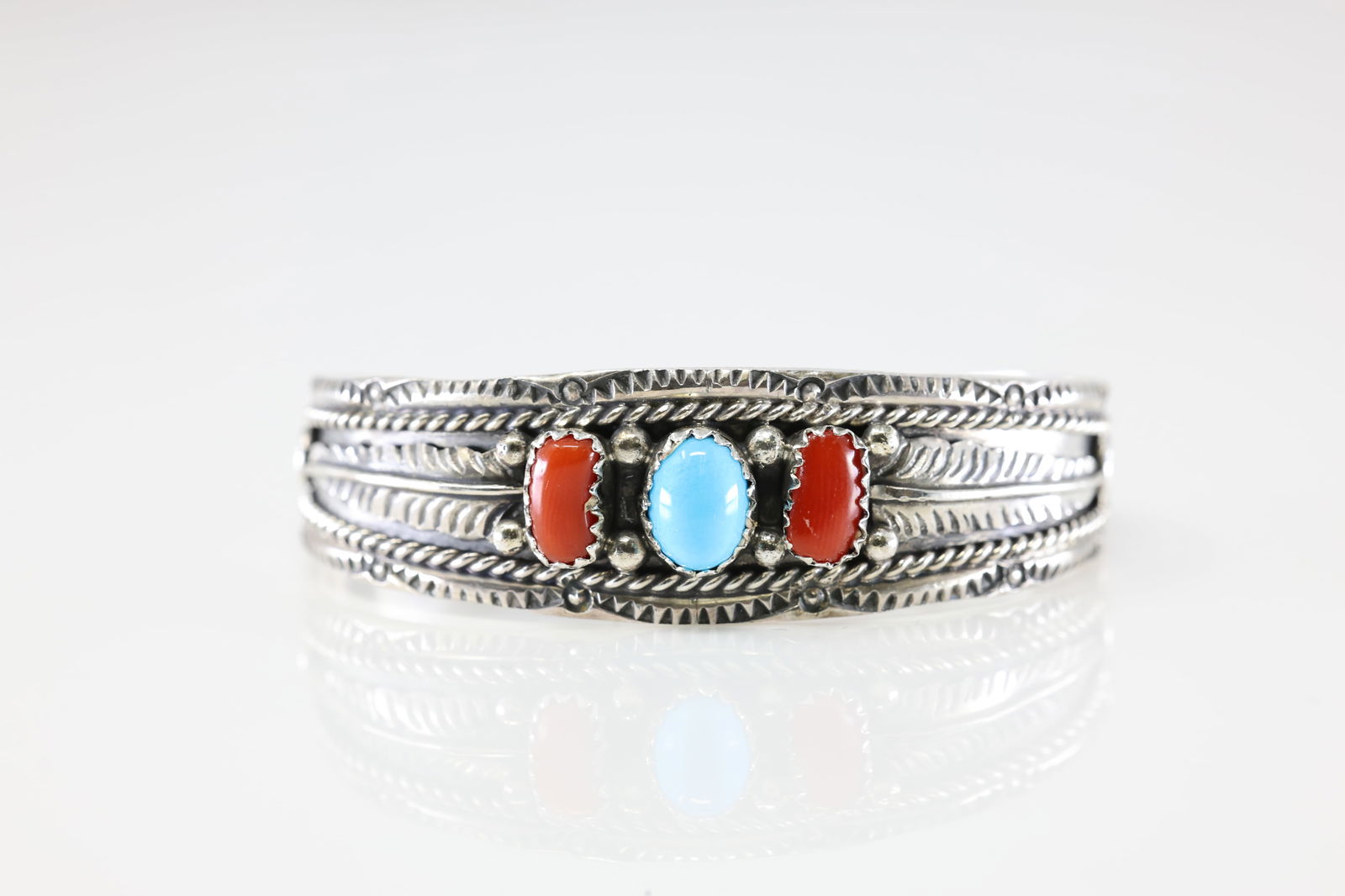 Native America Navajo Sterling Silver Coral & Turquoise Bracelet Cuff By Dine Begaye.: This is a Native America Navajo Sterling Silver Coral & Turquoise Bracelet Cuff By Dine Begaye.