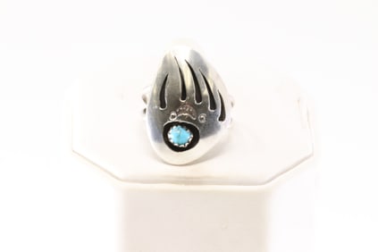 Native America Navajo Sterling Silver Turquoise Bear Ring By Ervin Begay.