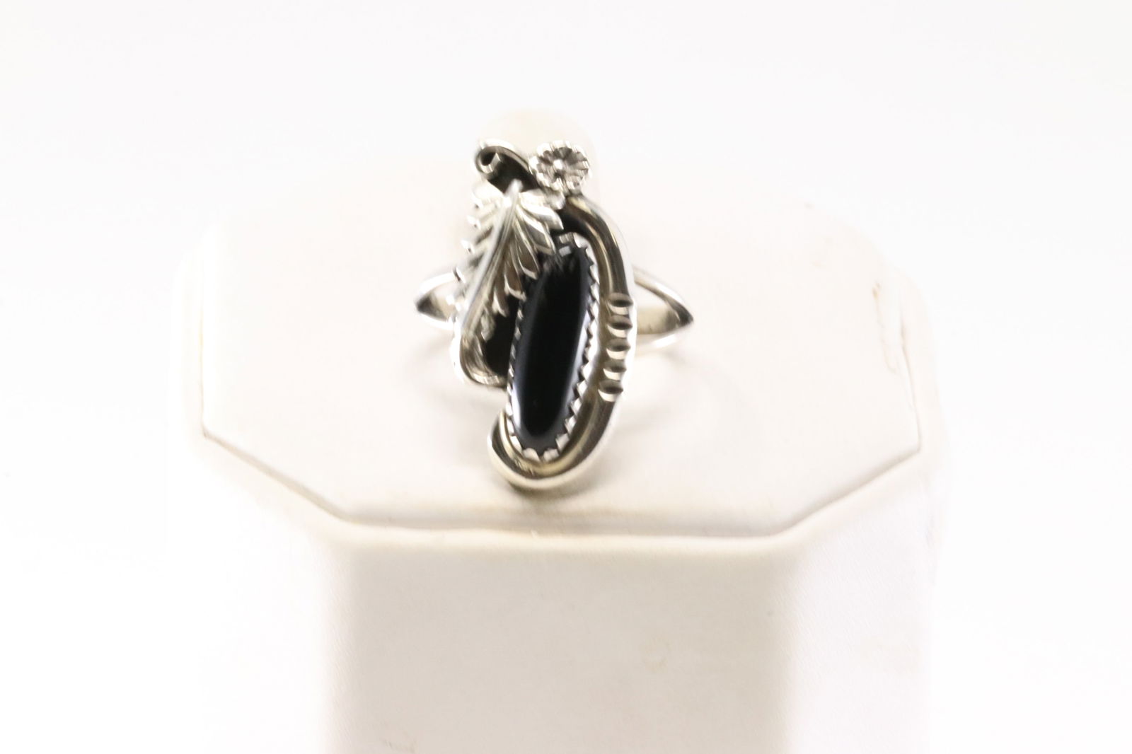 Native America Navajo Sterling Silver Black Onyx Feather Ring By Arlene Lewis. (1 of 4)