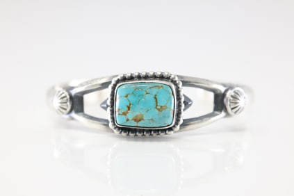Native America Navajo Sterling Silver Kingman Turquoise Bracelet Cuff By Chimney Butte.