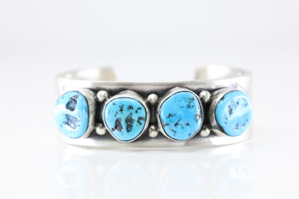 Native America Navajo Sterling Silver Kingman Turquoise Bracelet Cuff By Wilson Dawes.