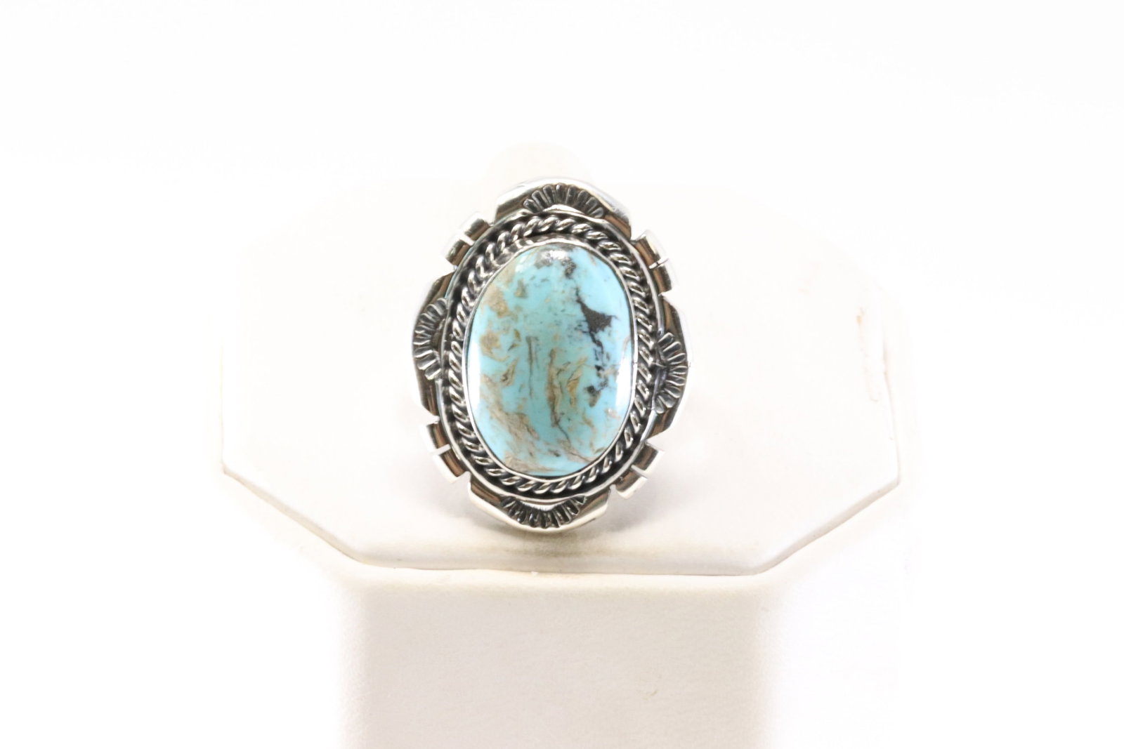 Native America Navajo Sterling Silver Turquoise Ring By Samuel Yellowhair.: This is a Native America Navajo Sterling Silver Turquoise Ring By Samuel Yellowhair. Stamp S.Y. Ring Size: 8.00.