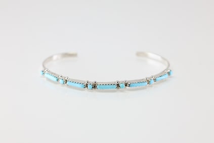 Native America Zuni Sterling Silver Turquoise Bracelet Cuff By JW.